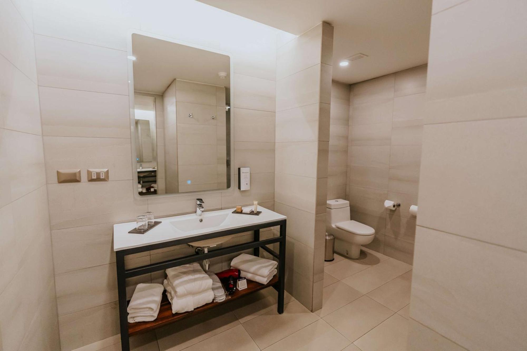 Best Western Ferrat Τεμούκο Εξωτερικό φωτογραφία